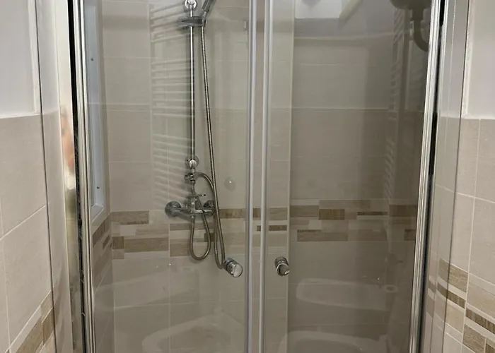 M&c Vicolo Stretto *