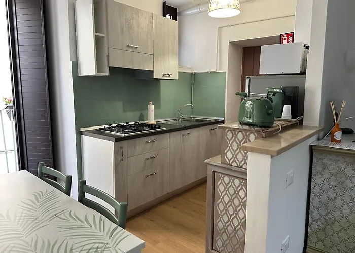 M&c Vicolo Stretto *